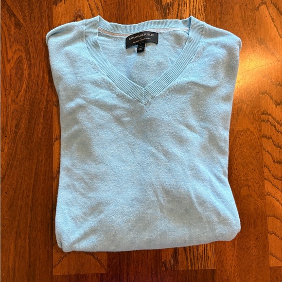 Banana Republic Other - Banana Republic Men's Light Blue V-Neck Sweater